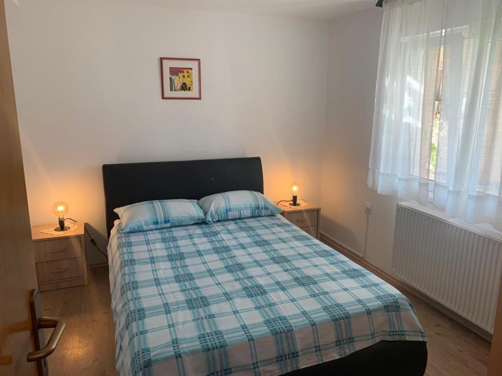 Apartman Dalija Vinkuran Εξωτερικό φωτογραφία