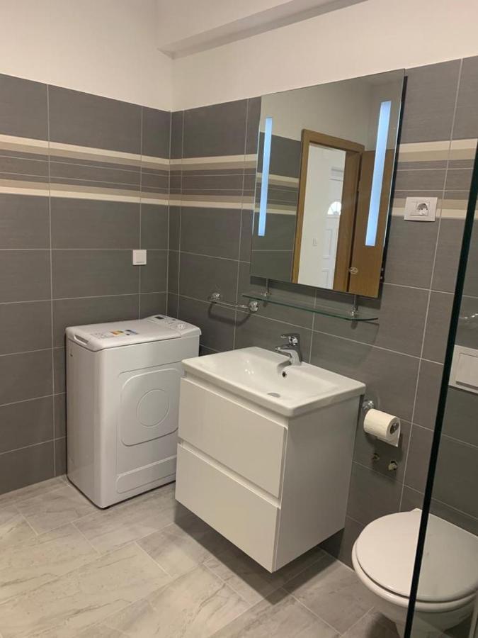 Apartman Dalija Vinkuran Εξωτερικό φωτογραφία